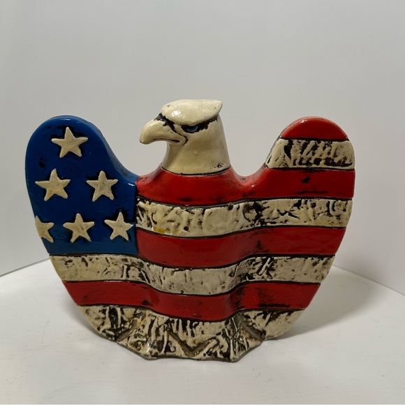 Vintage  FF Japan American Eagle Bank with Flag Body 7" x 6" - Picture 6 of 9
